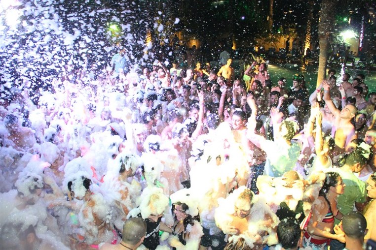 Lebanon Largest FOAM Party 3 (1)
